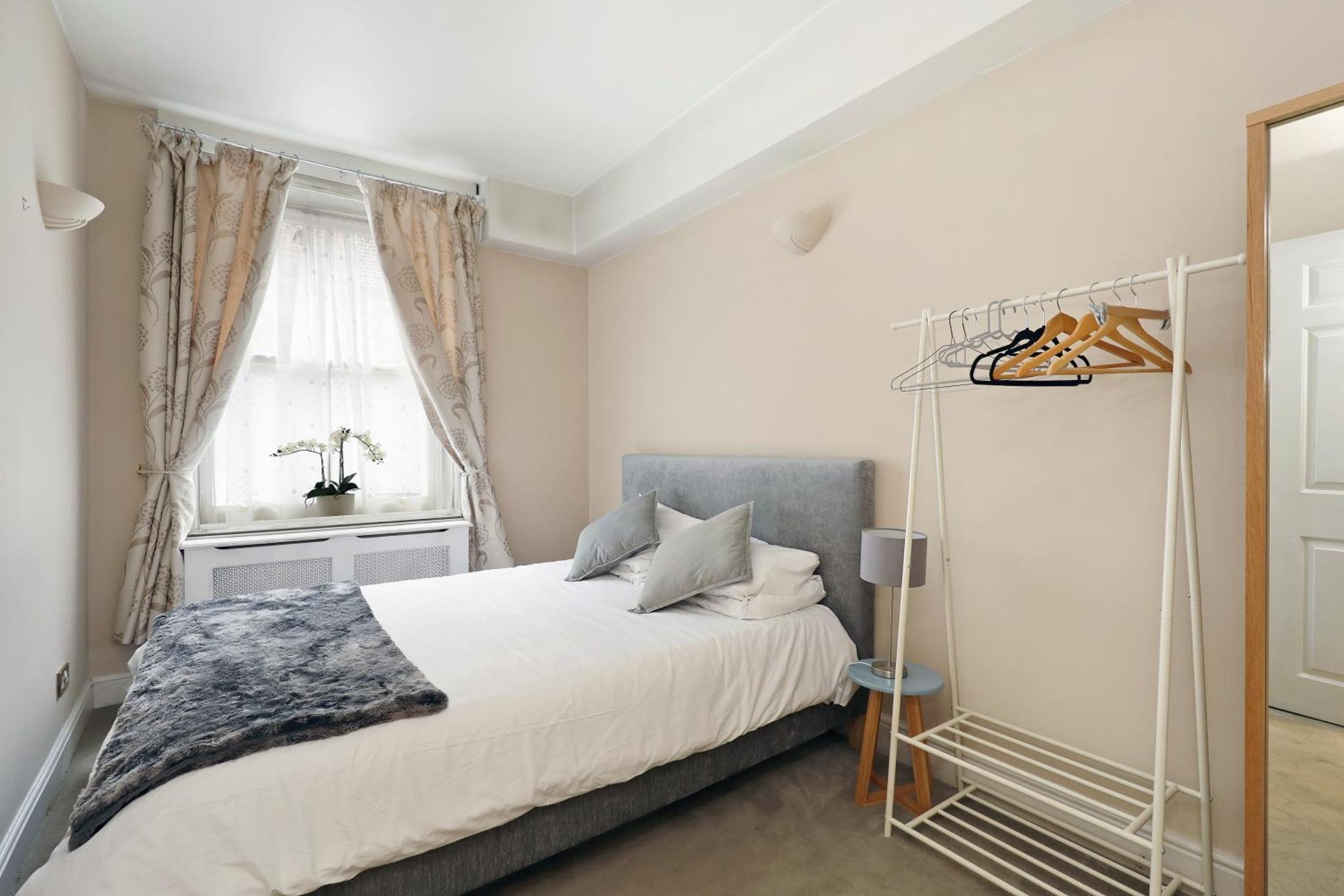 Covent Garden Superior Two Bedroom Aparment on Strand Londen Buitenkant foto