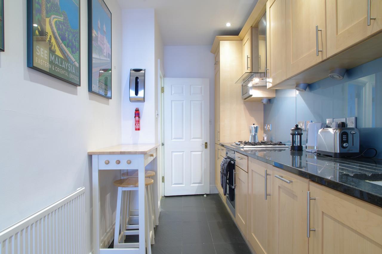Covent Garden Superior Two Bedroom Aparment on Strand Londen Buitenkant foto